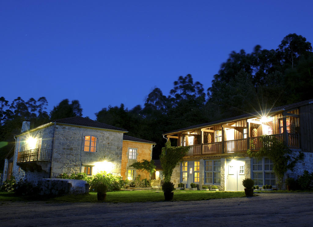 Casa Do Castelo De Andrade Guest House Пуентедеуме Екстериор снимка