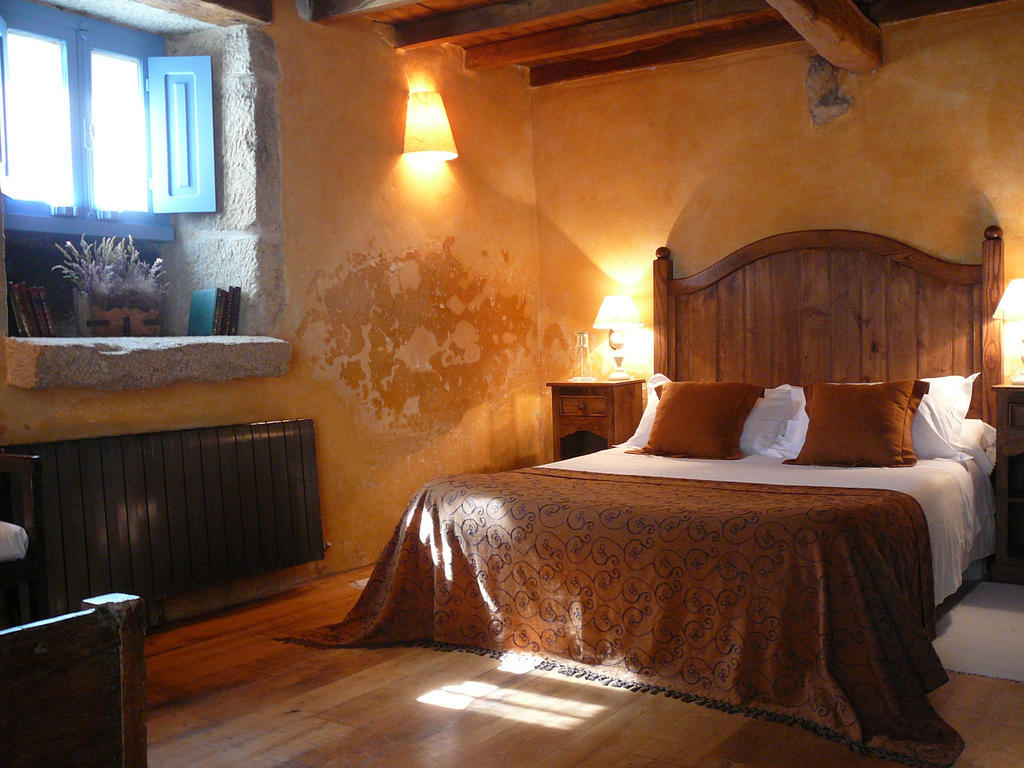 Casa Do Castelo De Andrade Guest House Пуентедеуме Стая снимка