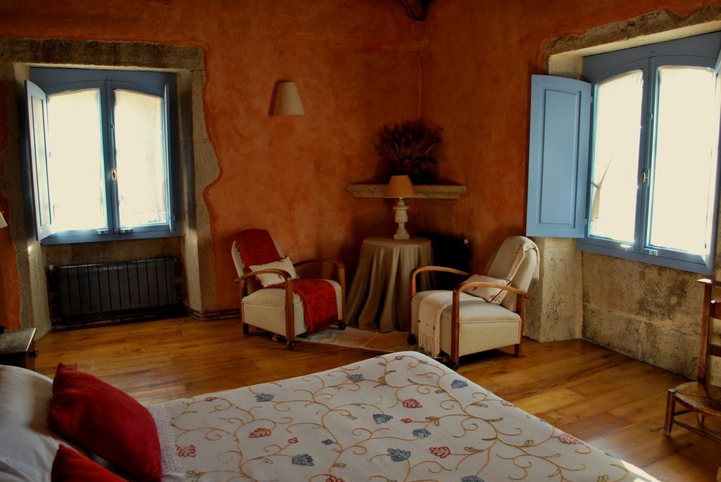 Casa Do Castelo De Andrade Guest House Пуентедеуме Екстериор снимка